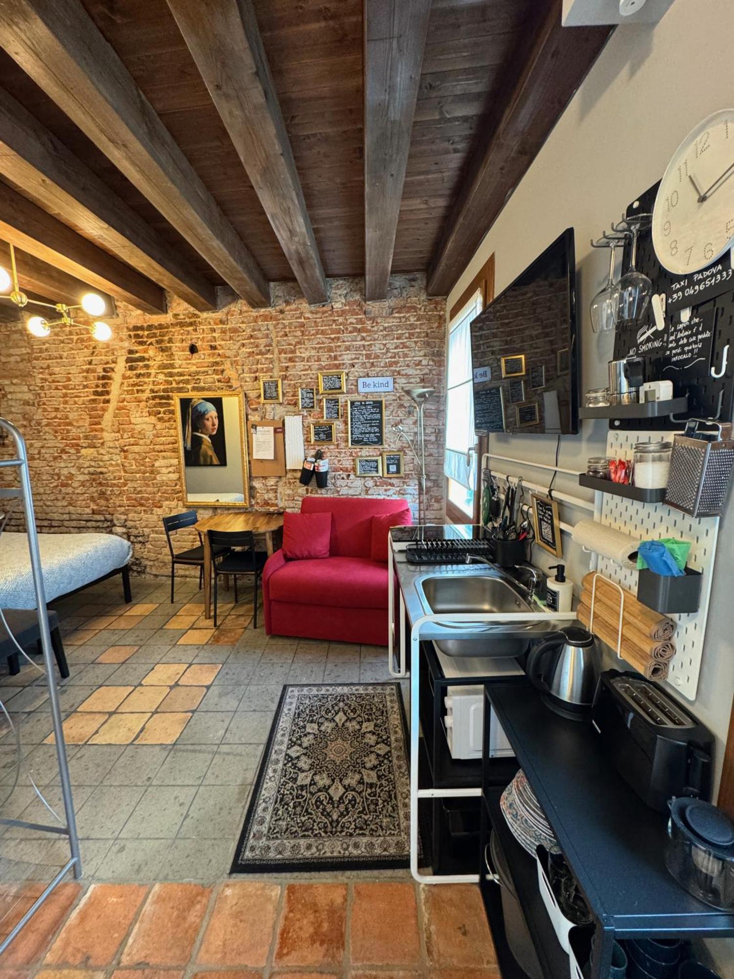 Storico Alloggio Fronte Piazza In Borgo Portello Padua Exterior foto
